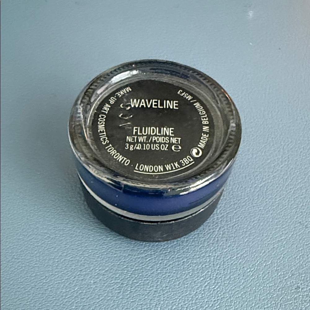 Waveline Fluidline Eyeliner- Waveline